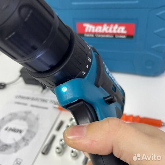 Шуруповерт Makita 18v