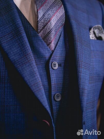 Костюм мужской классический