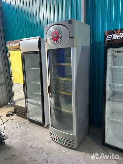 Шкаф холодильный 60 х 61 х 210 см бу