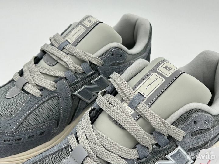 Кроссовки New Balance 1906R