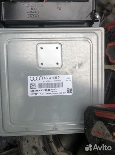 Блок управления двигателем Ауди а4 б8 3.2