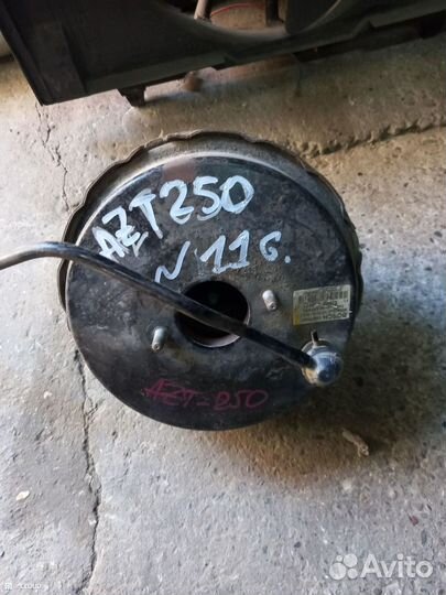 Вакуумный усилитель на toyota avensis AZT250