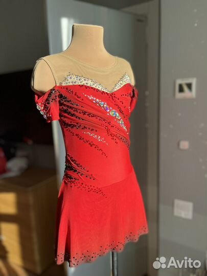 Платье для фигурного катания