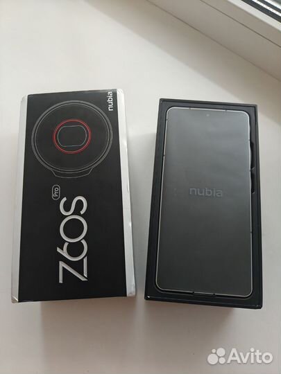 ZTE nubia Z60S Pro, 12/256 ГБ