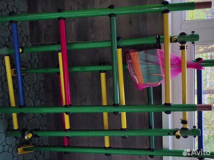 Спортивная шведская стенка