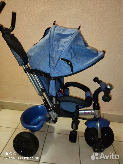 Трехколесный велосипед