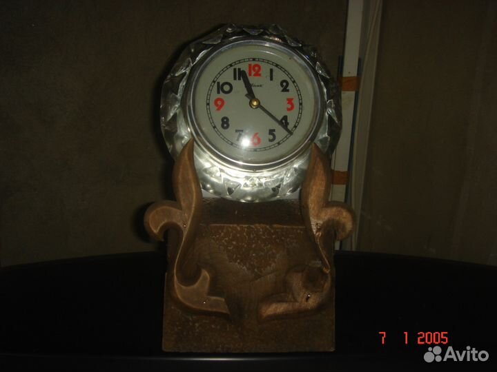 Часы настольные