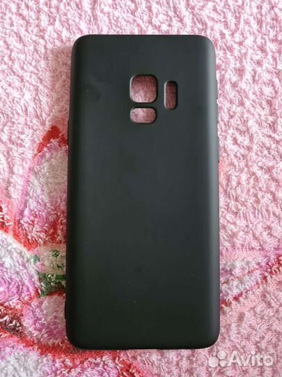 Продаю два чехла бампера для Samsung Galaxy S9