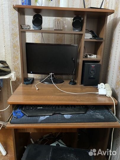 Компьютерный стол б/у