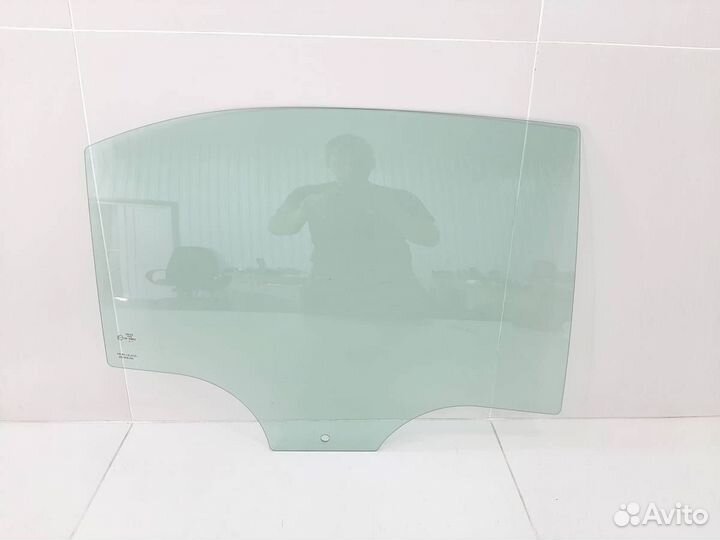 Стекло двери задней правой Volkswagen Polo Mk6 202