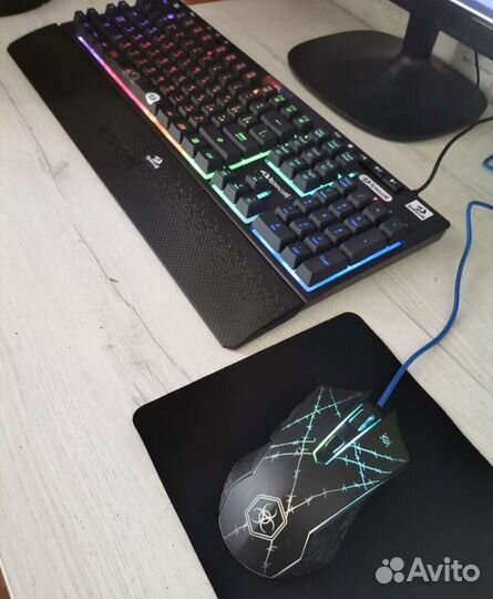 Игровая мышь с подсветкой