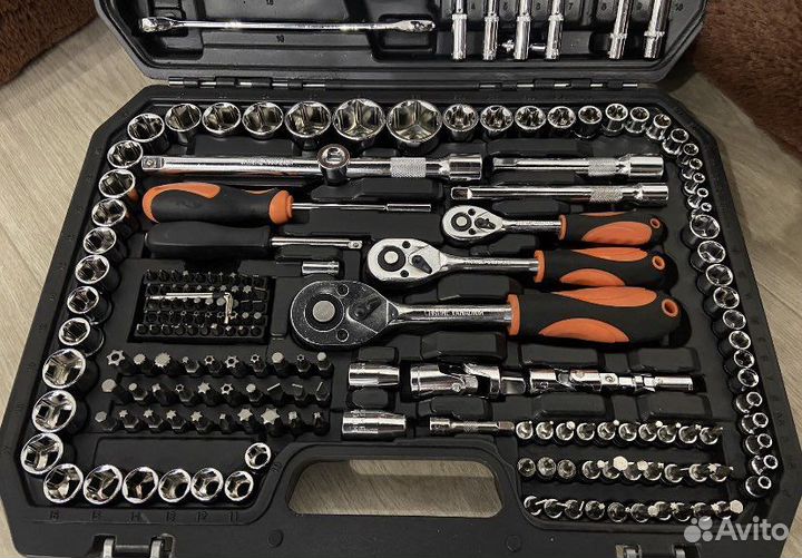 Набор инструментов 219