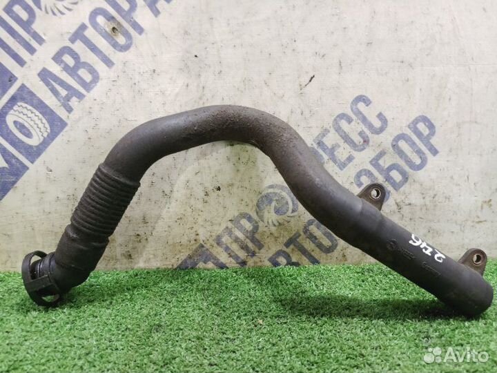 Патрубок воздушного фильтра Audi A4 B6 седан 2.0