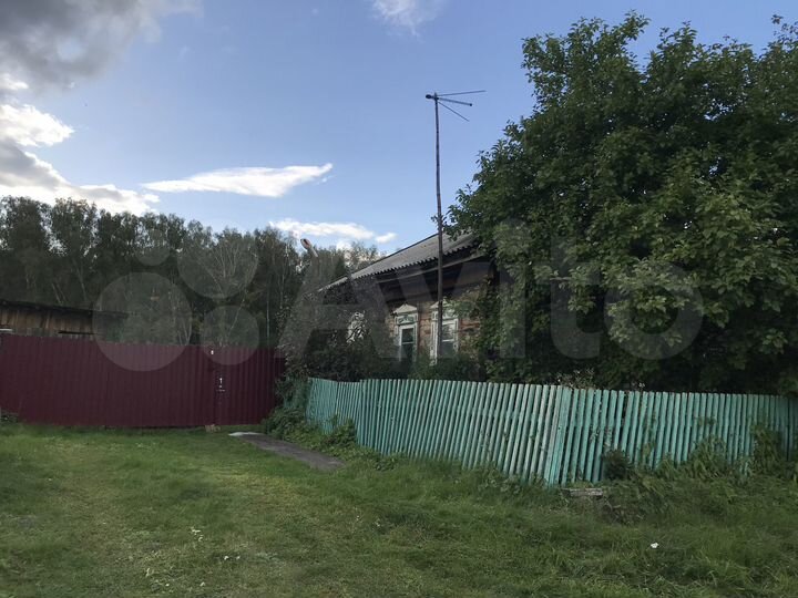 Дом 42 м² на участке 40 сот.