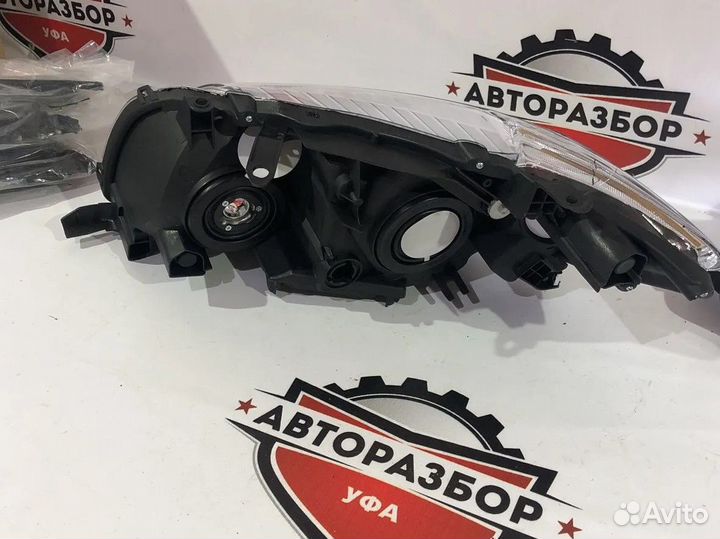 Фара правая новая corolla 150 дорест 06-10