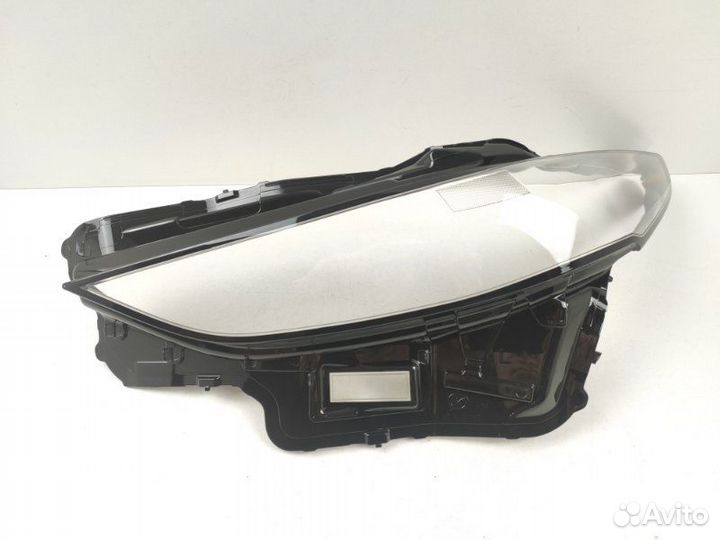 Стекло фары левое Mazda 3 BP 2019-2022