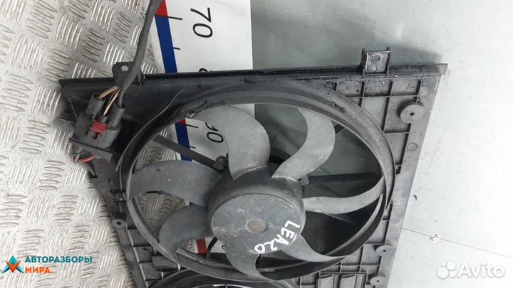 Передняя панель крепления облицовки (телевизор)