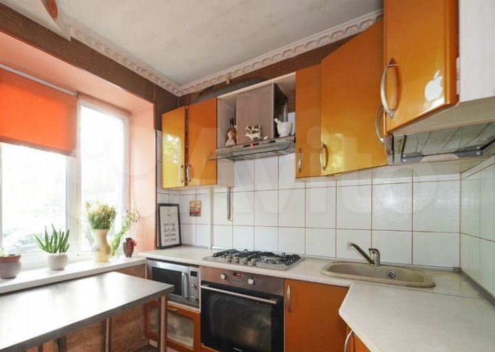 3-к. квартира, 58 м², 2/3 эт.