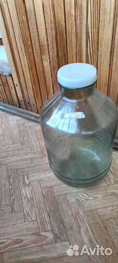 Бутылка стеклянная 10л