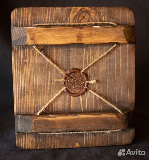 Икона деревянная 