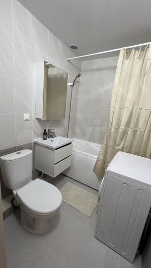 2-к. квартира, 41 м², 15/18 эт.