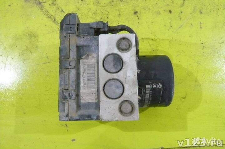 Блок ABS Volkswagen Golf 3 Vento 1991-1997 22060