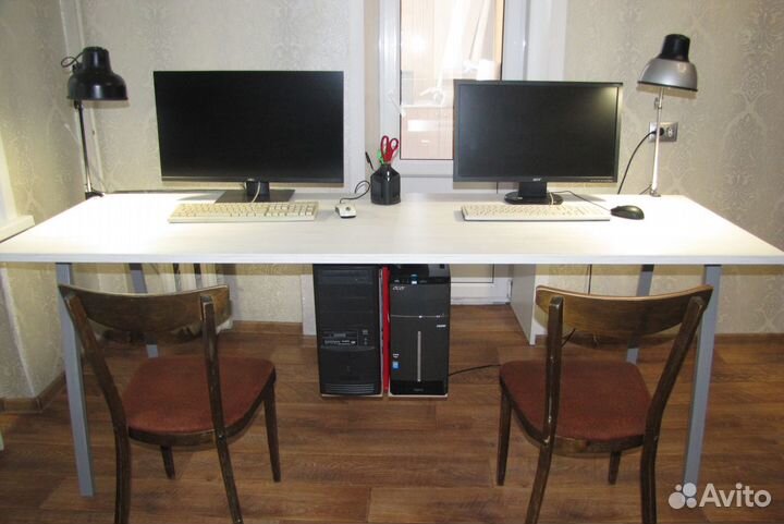 Компьютерный стол