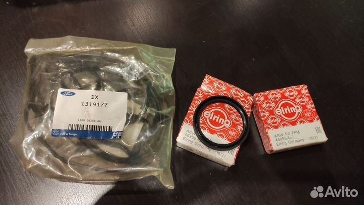 Прокладка клапанной крышки и сальник распреда Ford