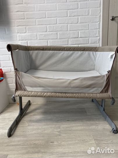 Chicco next2me приставная кроватка