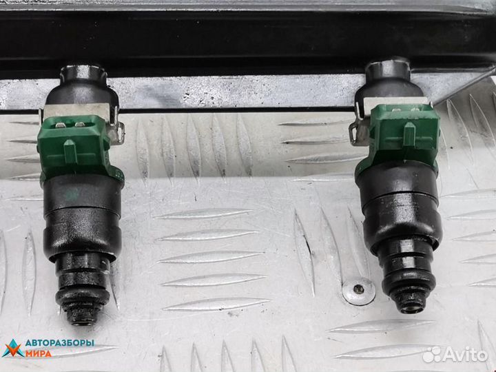 Форсунка Audi A3 8L 1998 037906031AA