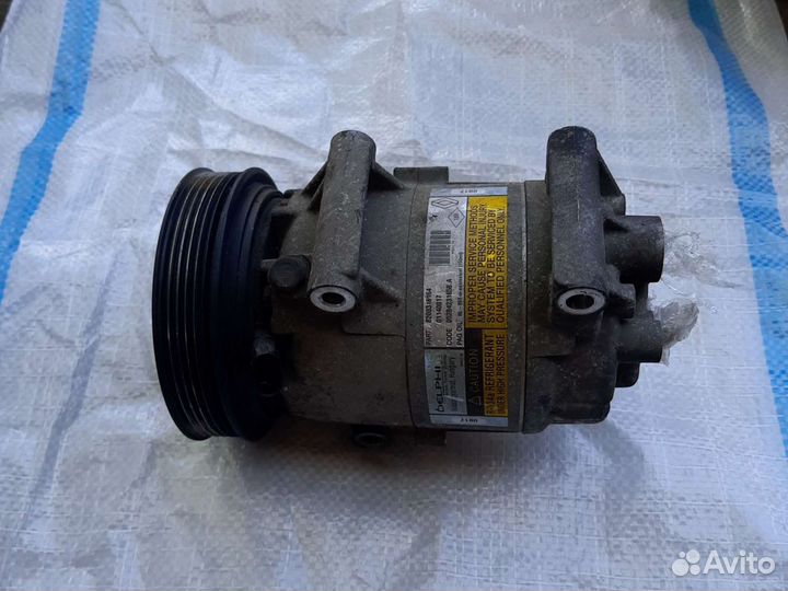 Компрессор кондиционера Renault Megan Scenic 1.6 i