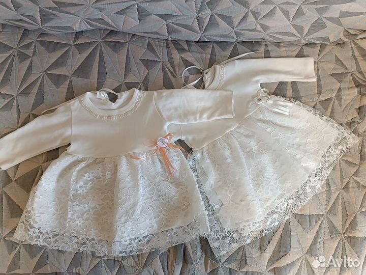 Продам платья для двойни