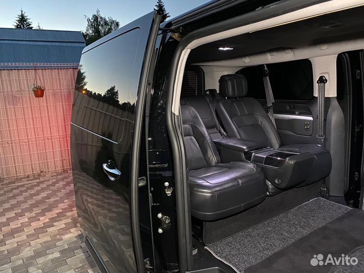 Сиденья задний ряд бизнес класс