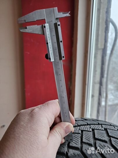 Продам шины бу зимние 16 радиус