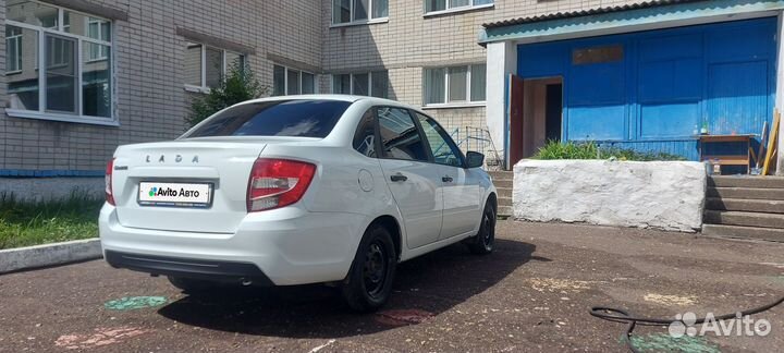 LADA Granta 1.6 МТ, 2019, 130 000 км