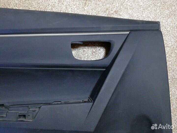 Toyota Corolla Е180 Обшивка двери задняя левая
