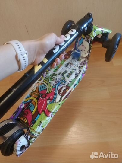 Самокат детский 3х колесный, светящиеся колеса