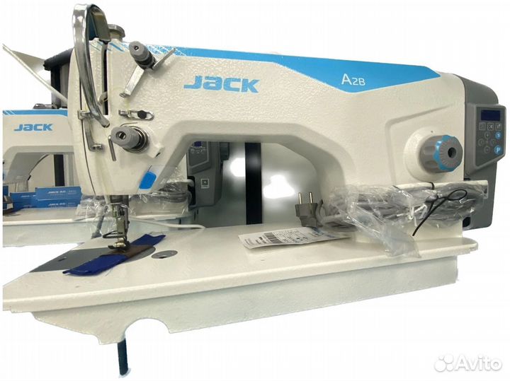 Промышленная швейная машина Jack JK-A2B с обрезкой