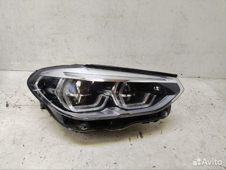 Фара правая Bmw X3 G01 2017