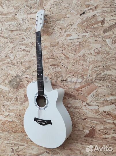 Акустическая гитара 6 струн