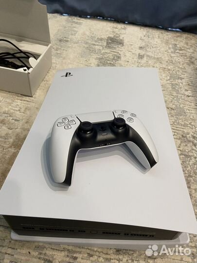 Новая Sony Playstation 5 (с дисководом). В наличии