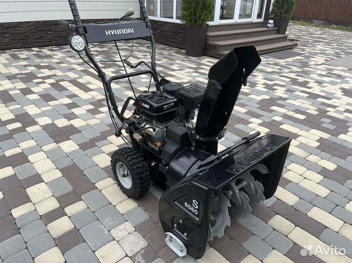 Снегоуборщик hyundai S 6560