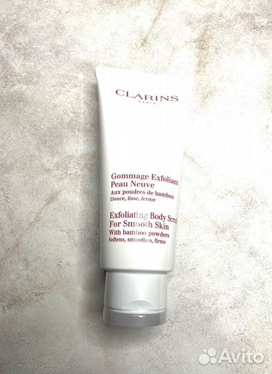 Clarins Отшелушивающий крем для тела peau neuve