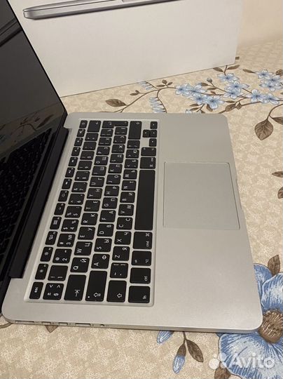 MacBook Pro 13 2014 8/256