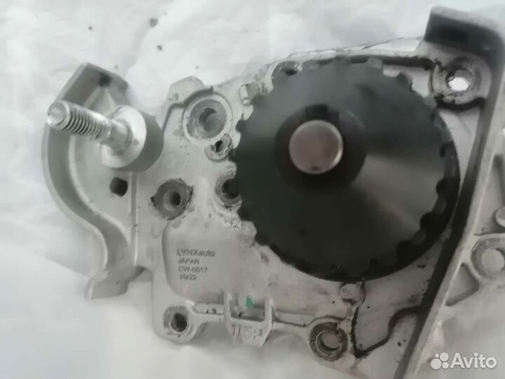 Помпа /водяной насос renault logan lynxavto Япония