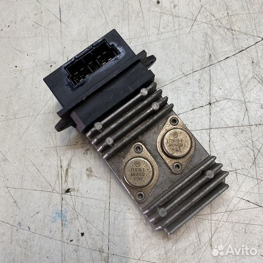 Резистор отопителя Renault Scenic 1