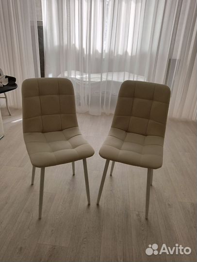 Стулья кухонные мягкие новые 2шт