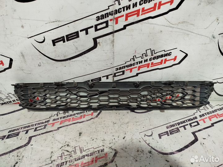 Решетка радиатора KIA soul AM 1 модель 863502K050 DY164Z