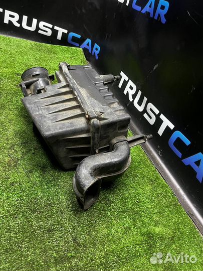 Корпус воздушного фильтра Ford Focus 1