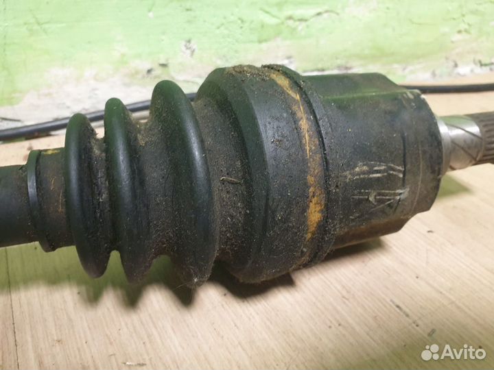 Ось привод шрус правый Mitsubishi Asx